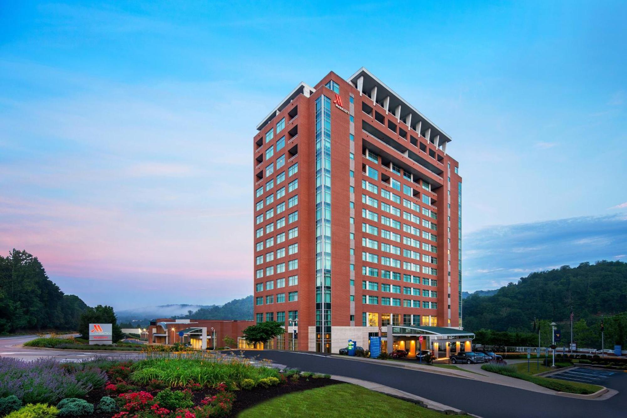 Morgantown Marriott At Waterfront Place Exterior foto