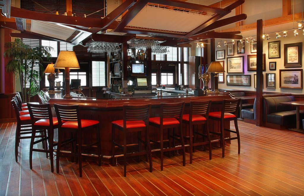 Morgantown Marriott At Waterfront Place Restaurant foto